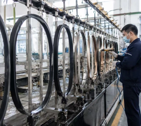 Mirror frame processing